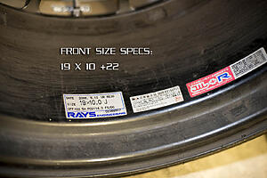 19&quot; Volk RE30 Limited Edition in Formula Silver + tires. Las Vegas area.-pben0nj.jpg