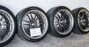19&quot; Volk RE30 Limited Edition in Formula Silver + tires. Las Vegas area.-gcszino.jpg