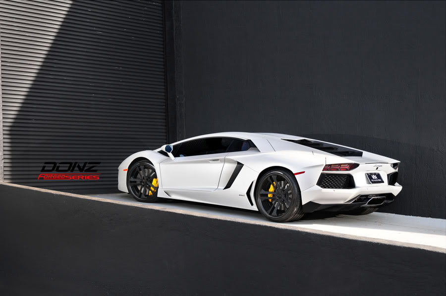 Name:  Aventador-12lr.jpg
Views: 219
Size:  67.8 KB