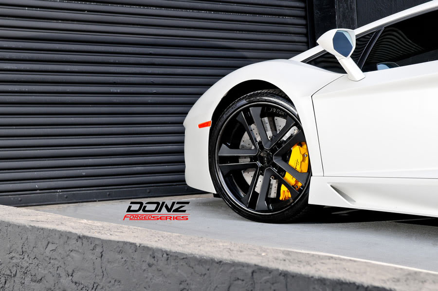 Name:  Aventador-11lr.jpg
Views: 102
Size:  97.5 KB