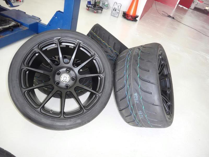 Name: 524345_10150807129692053_550872052_11910272_1980233894_n.jpg
Views: 5955
Size: 54.8 KB