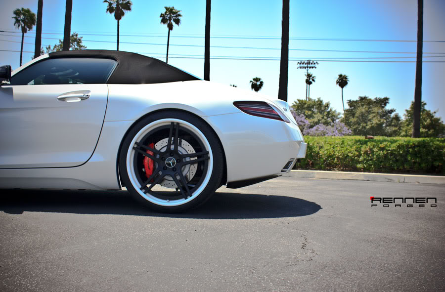 Name:  Mercedez-SLS---RM-5S---15.jpg
Views: 16
Size:  93.9 KB