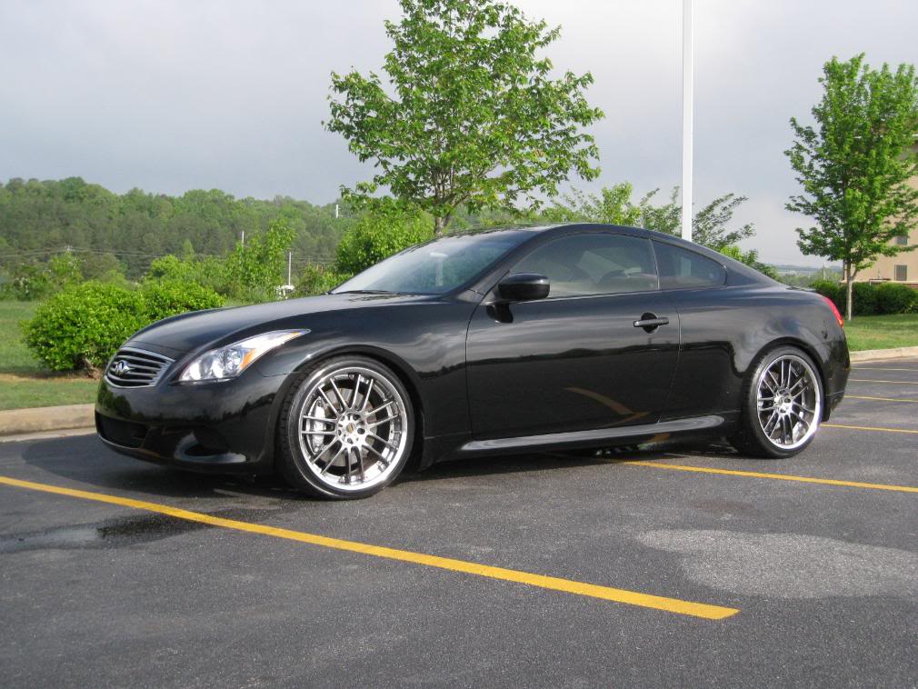 Suspension: Tein H-Techs for G35 (fully settled). 